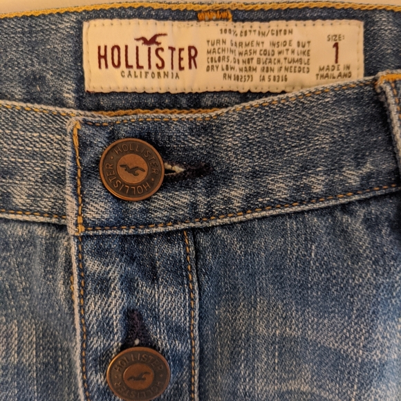 Hollister mini skirt - Picture 3 of 6